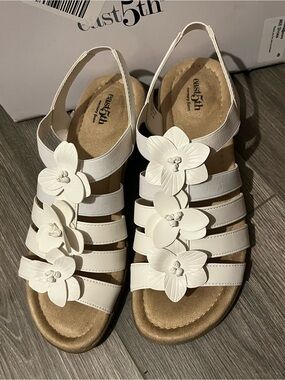 East 5th White Floral Multi-Strap Slingback Sandals